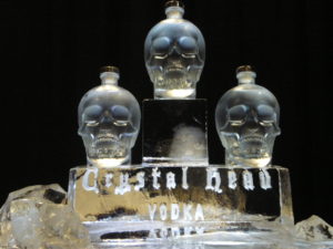 skull-head-vodka-display-stand